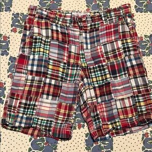 Izod Saltwater 32 Madras Shorts